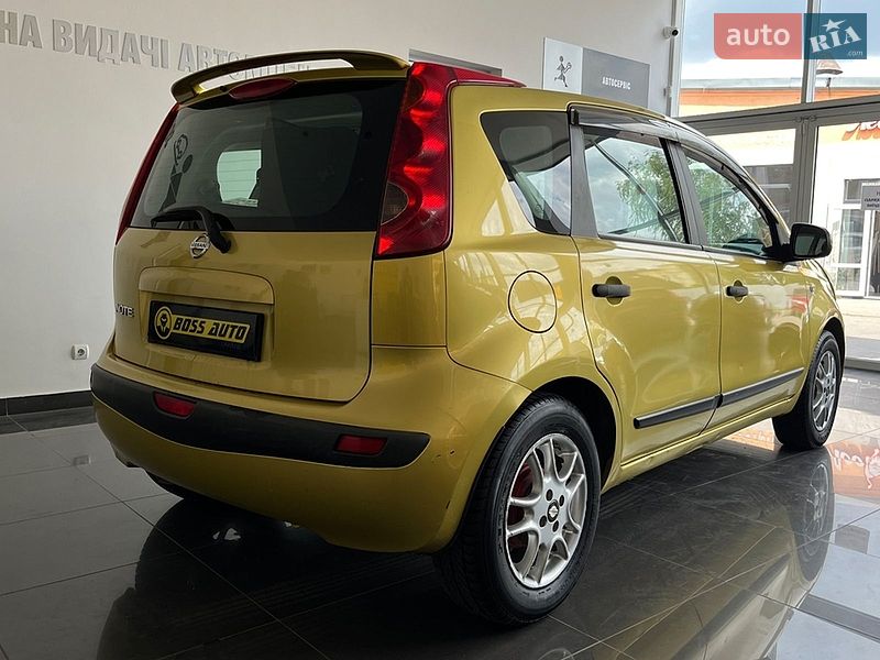 Хетчбек Nissan Note 2006 в Львові