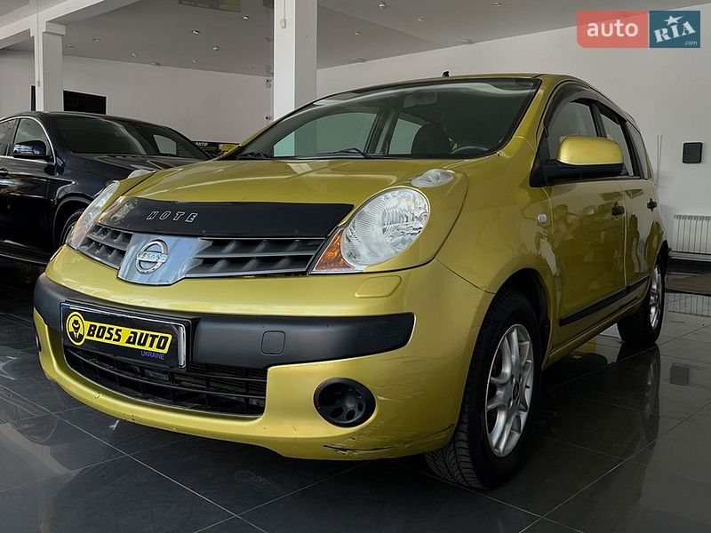 Хетчбек Nissan Note 2006 в Львові