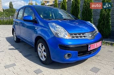 Хэтчбек Nissan Note 2006 в Ровно
