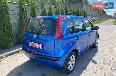 Хэтчбек Nissan Note 2006 в Ровно