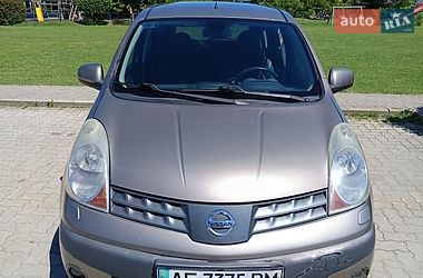 Хэтчбек Nissan Note 2006 в Киеве
