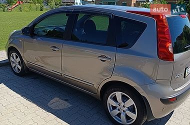 Хэтчбек Nissan Note 2006 в Киеве