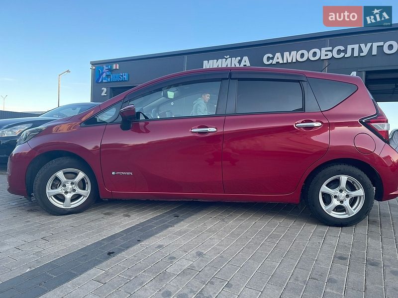 Хэтчбек Nissan Note 2017 в Одессе