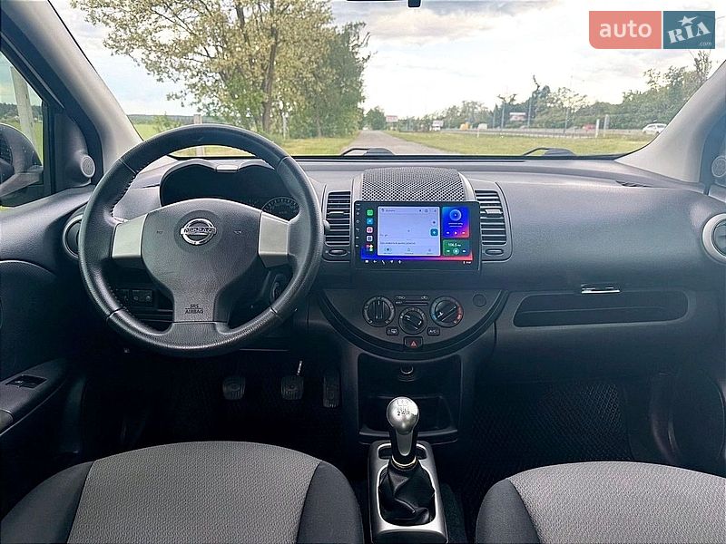 Хэтчбек Nissan Note 2012 в Киеве