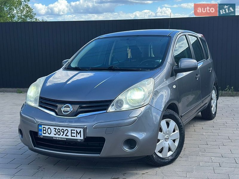 Хэтчбек Nissan Note 2010 в Тернополе фото 2 Хэтчбек Nissan Note 2010 в Тернополе