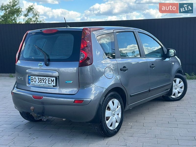 Хэтчбек Nissan Note 2010 в Тернополе фото 11 Хэтчбек Nissan Note 2010 в Тернополе