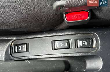 Хэтчбек Nissan Note 2011 в Одессе