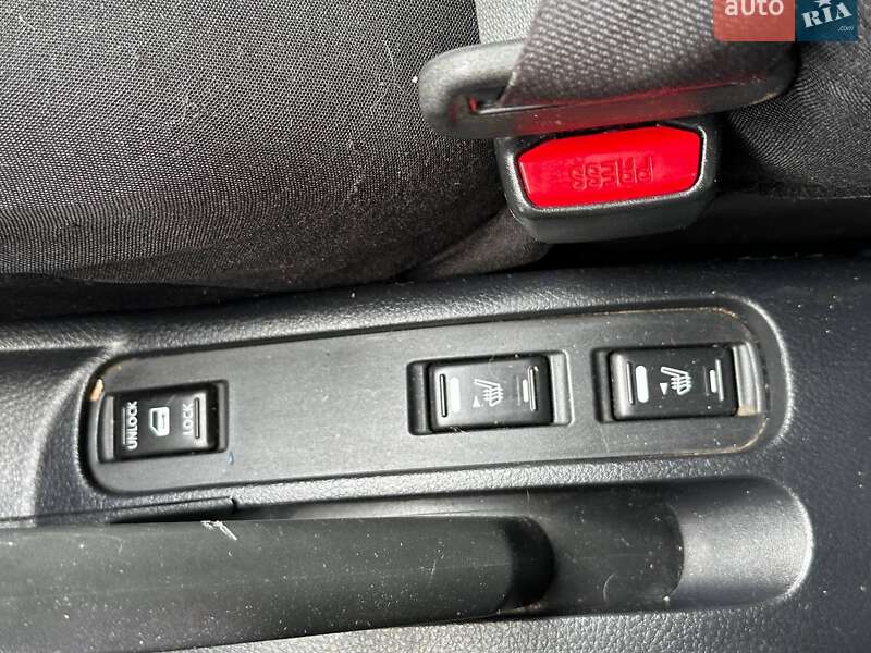 Хэтчбек Nissan Note 2011 в Одессе