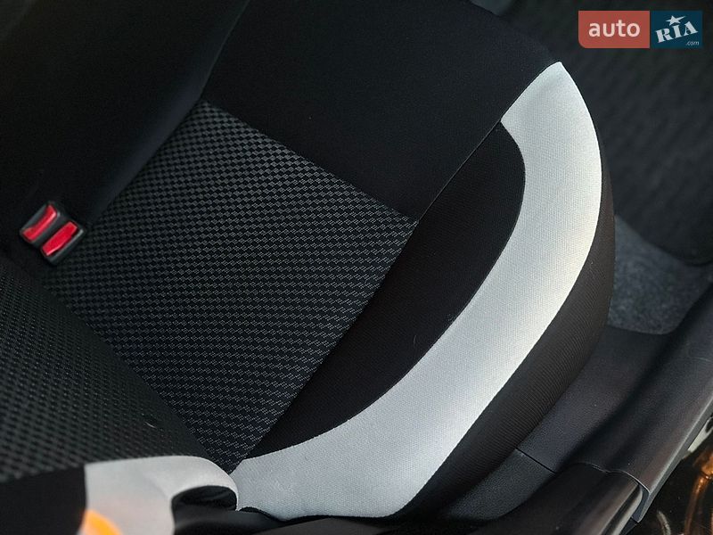 Хэтчбек Nissan Note 2018 в Киеве