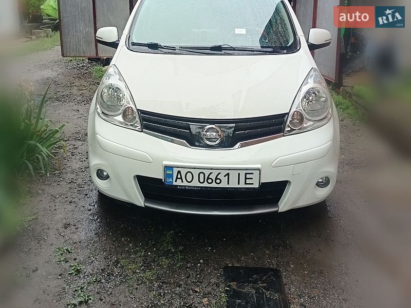 Хетчбек Nissan Note 2010 в Мукачевому
