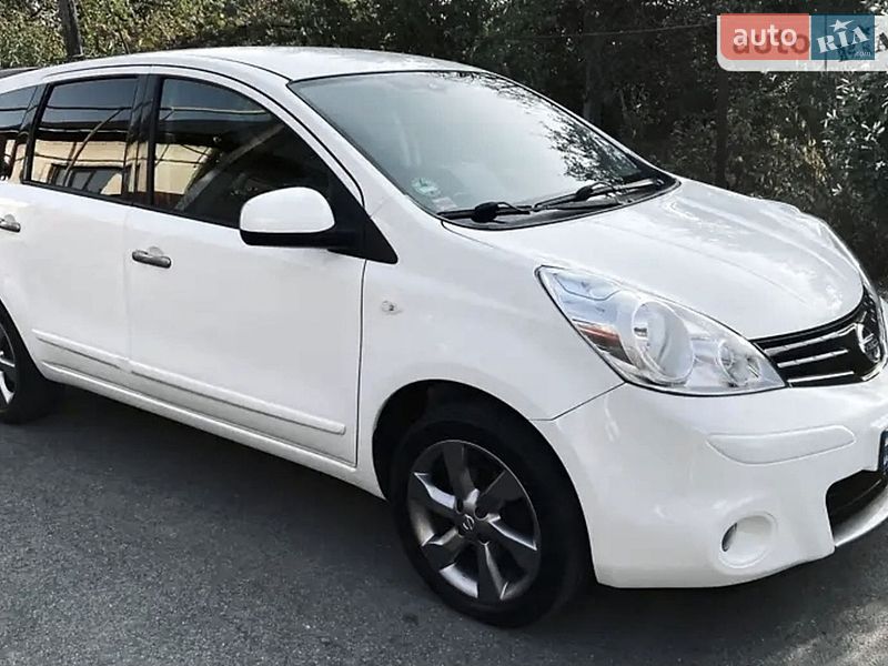 Хетчбек Nissan Note 2010 в Мукачевому