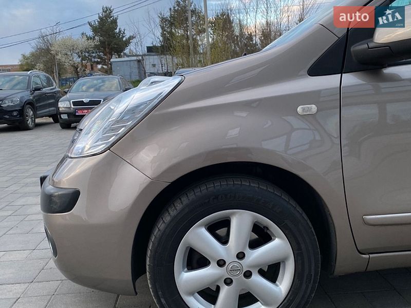 Хэтчбек Nissan Note 2007 в Ровно