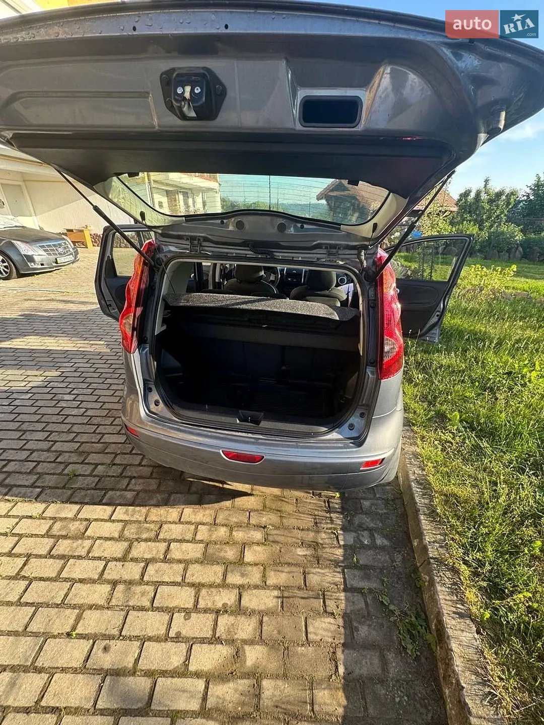 2011 Nissan Note - мініатюра 5