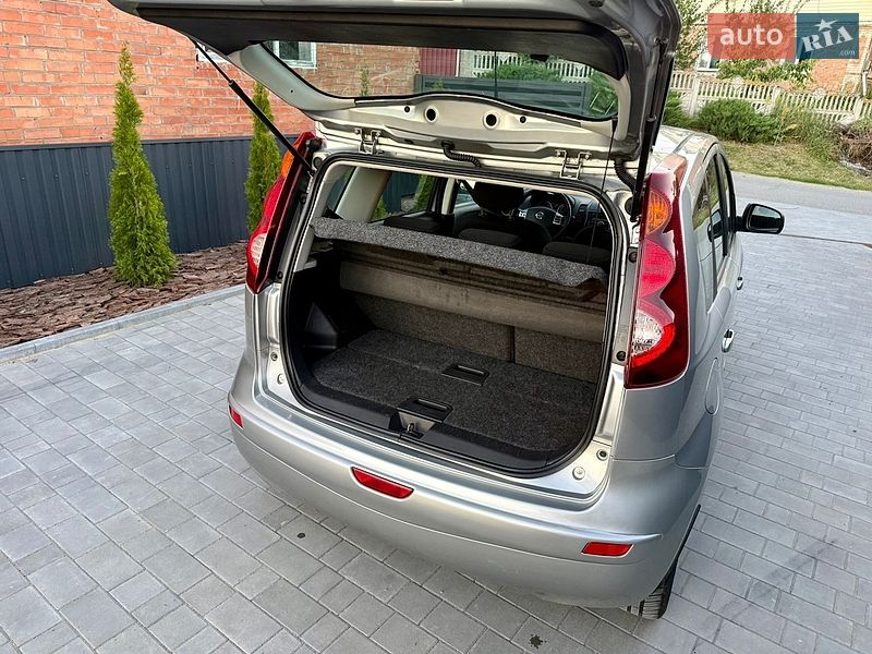 Хэтчбек Nissan Note 2009 в Виннице
