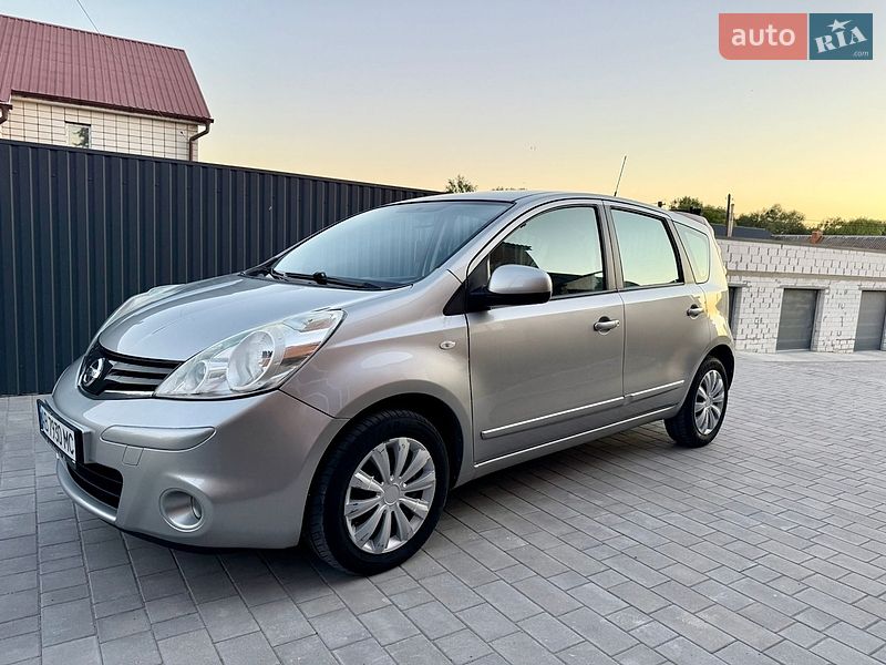 Хэтчбек Nissan Note 2009 в Виннице