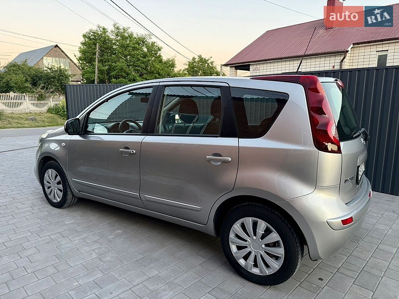 Хэтчбек Nissan Note 2009 в Виннице