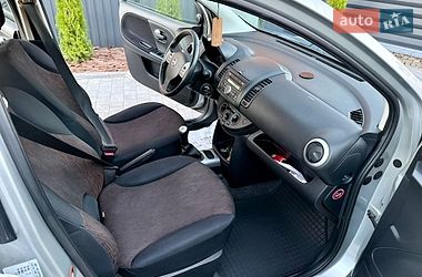 Хэтчбек Nissan Note 2009 в Виннице