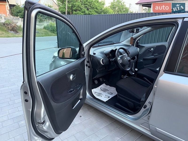Хэтчбек Nissan Note 2009 в Виннице