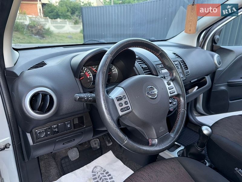Хэтчбек Nissan Note 2009 в Виннице