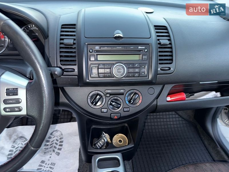 Хэтчбек Nissan Note 2009 в Виннице