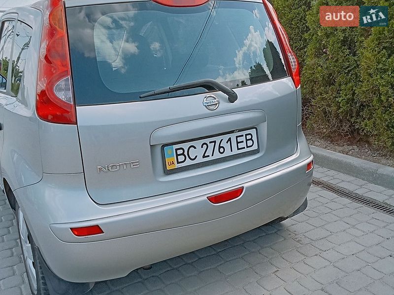 Хэтчбек Nissan Note 2008 в Львове
