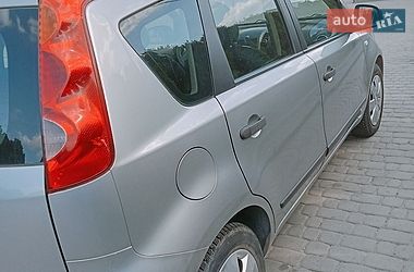 Хэтчбек Nissan Note 2008 в Львове