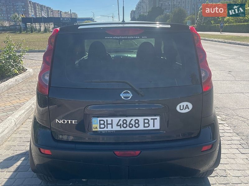 Хэтчбек Nissan Note 2008 в Одессе