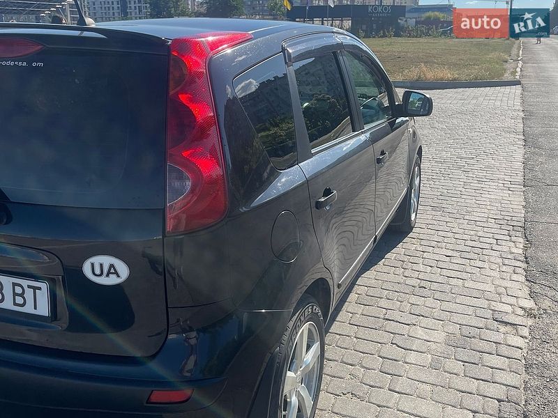 Хэтчбек Nissan Note 2008 в Одессе