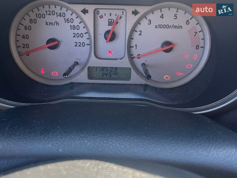 Хэтчбек Nissan Note 2008 в Одессе