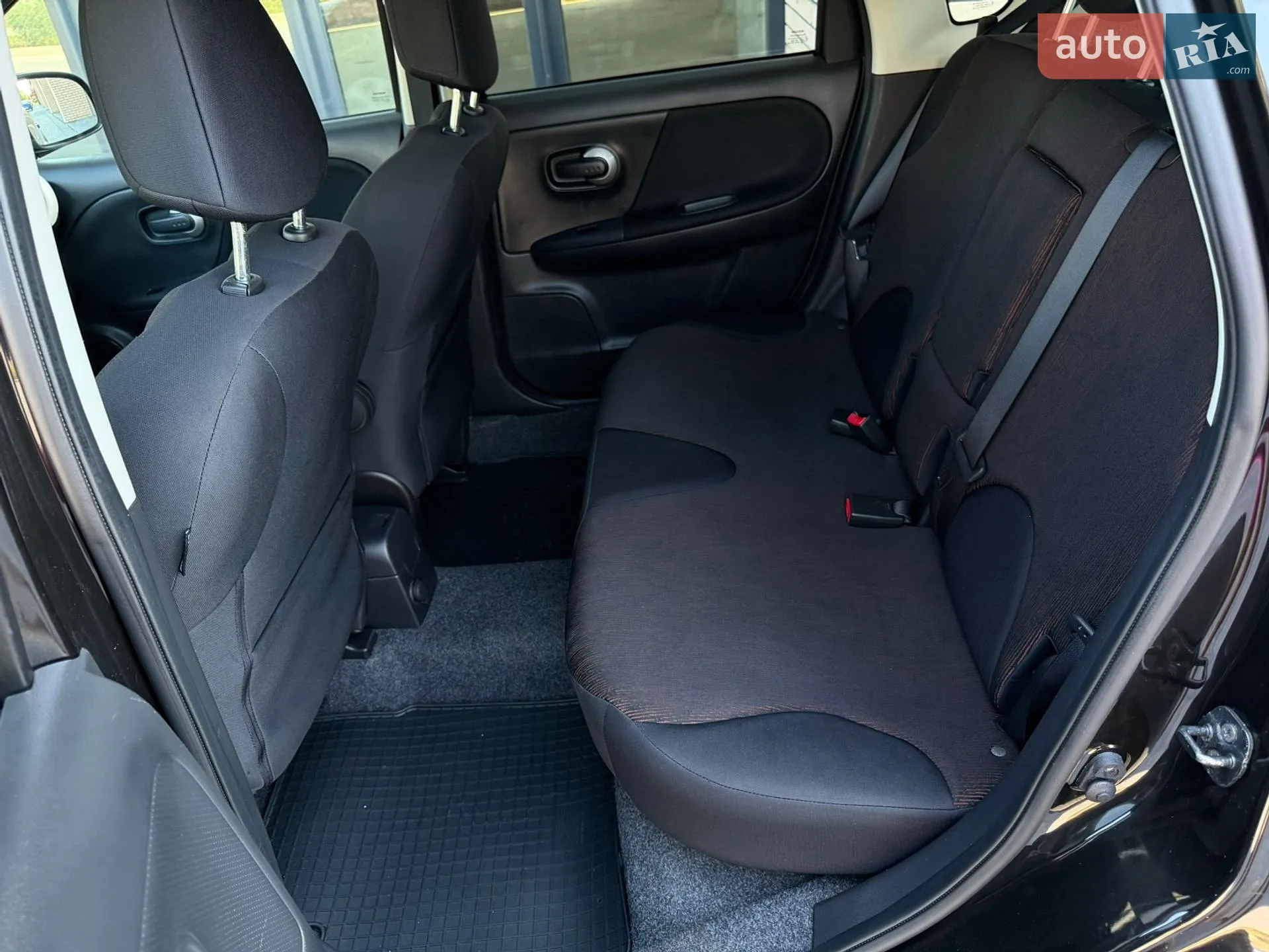 2010 Nissan Note - мініатюра 60