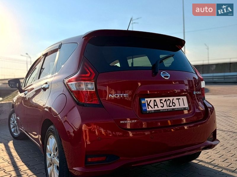 Хэтчбек Nissan Note 2019 в Киеве