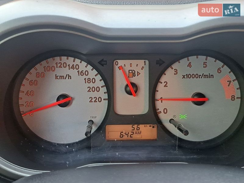 Хетчбек Nissan Note 2008 в Умані