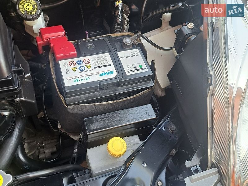 Хетчбек Nissan Note 2008 в Умані