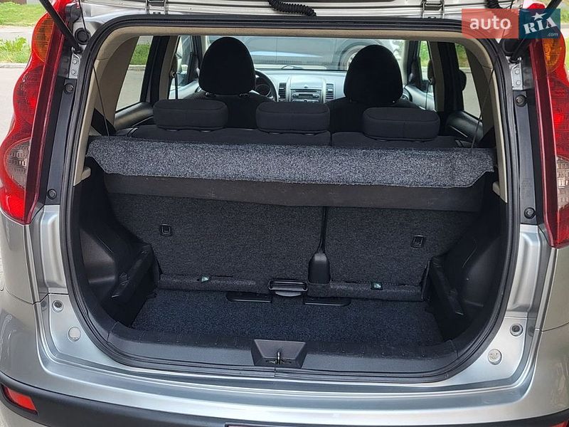 Хетчбек Nissan Note 2006 в Вінниці