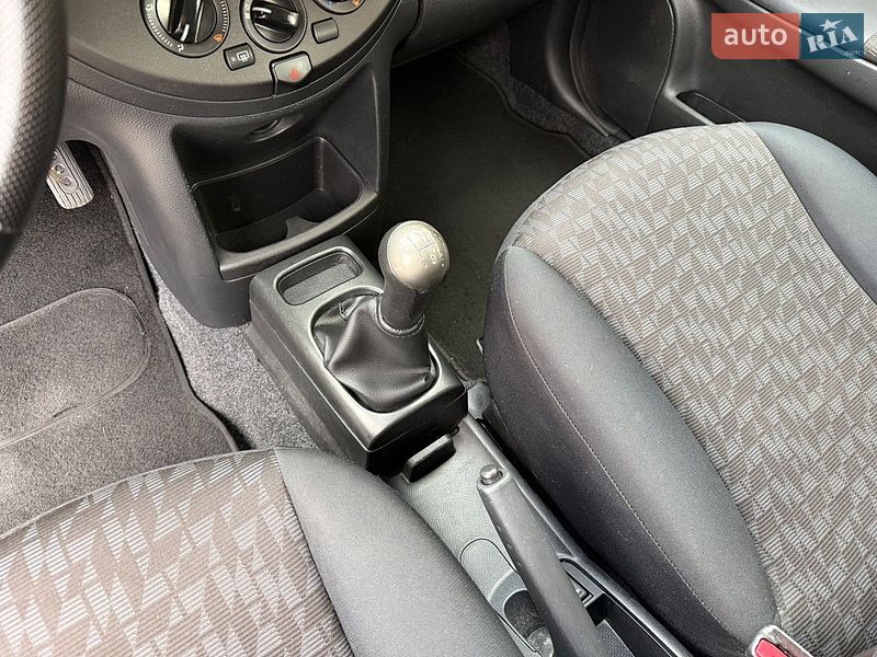 Хетчбек Nissan Note 2007 в Умані