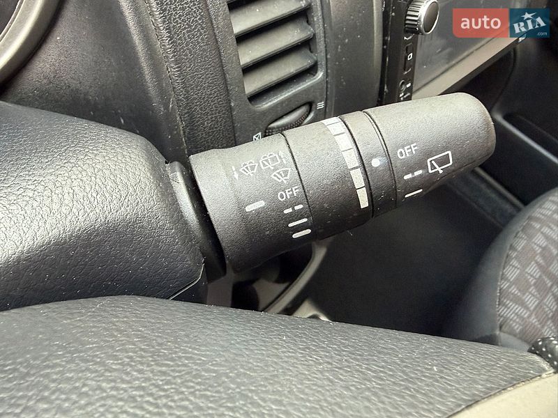 Хетчбек Nissan Note 2007 в Умані