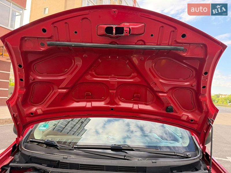 Хетчбек Nissan Note 2007 в Умані