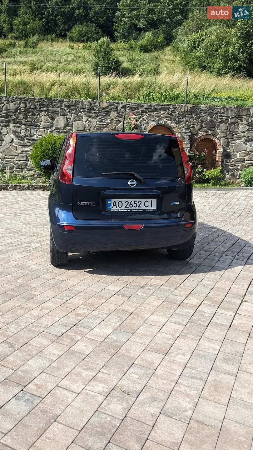 2010 Nissan Note - мініатюра 2