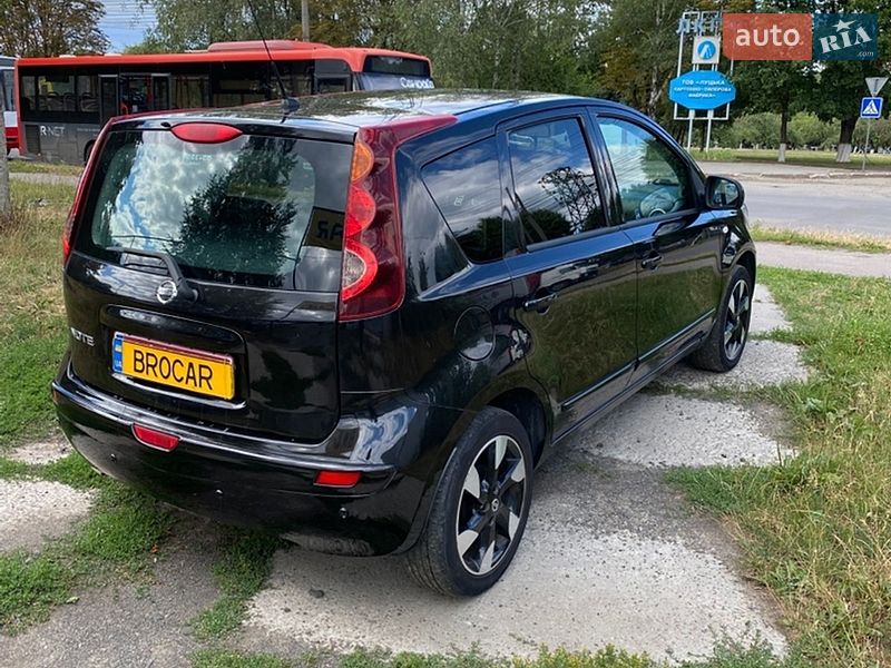 Хэтчбек Nissan Note 2012 в Луцке