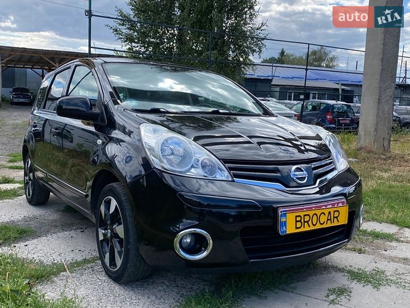 Хэтчбек Nissan Note 2012 в Луцке
