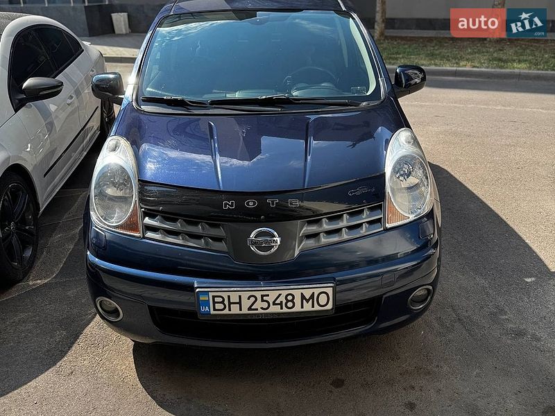 Хетчбек Nissan Note 2008 в Одесі