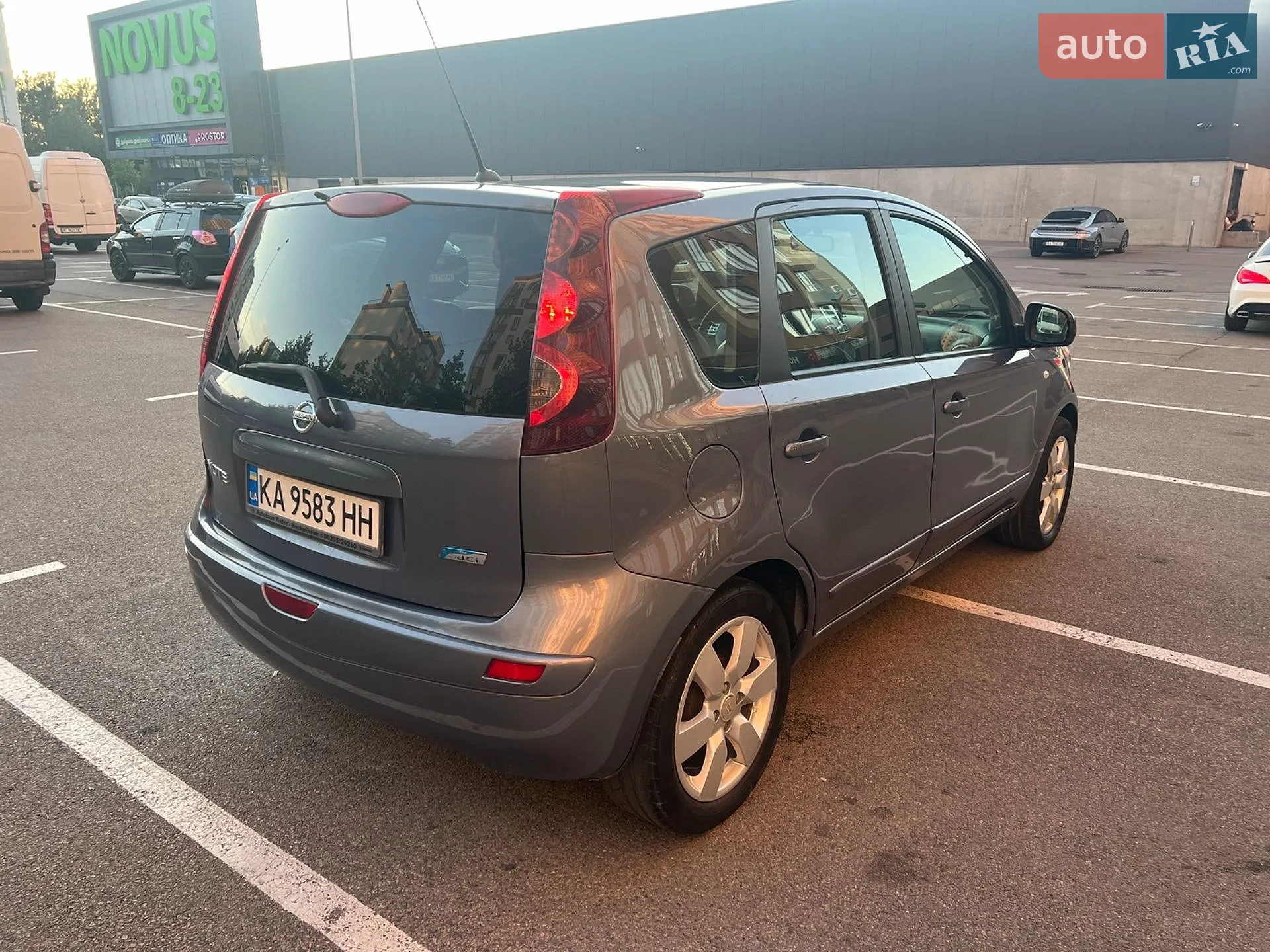 2010 Nissan Note - мініатюра 10