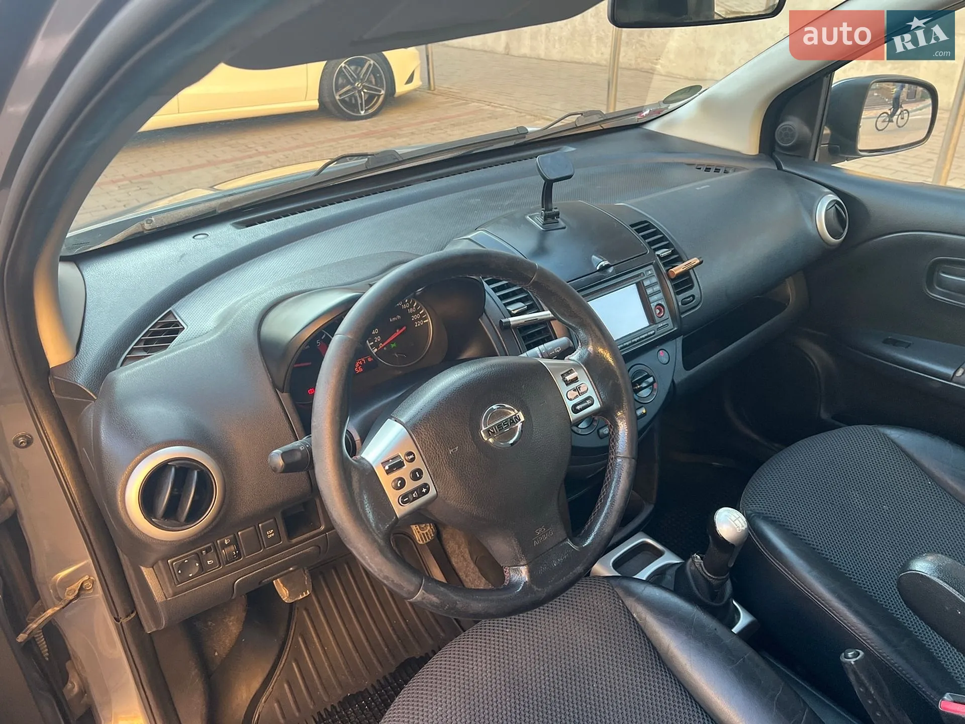 2010 Nissan Note - мініатюра 16