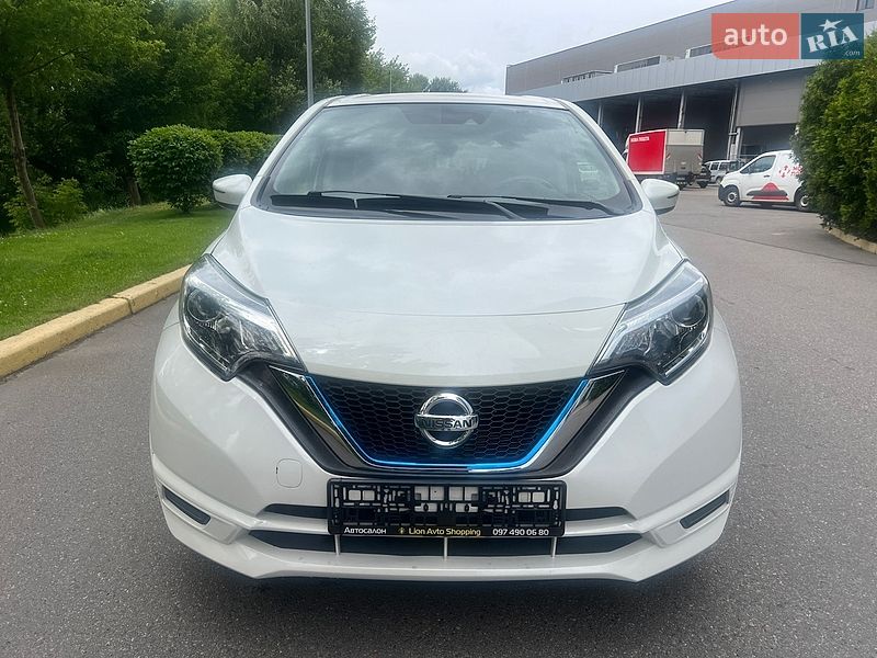 Хэтчбек Nissan Note 2018 в Киеве