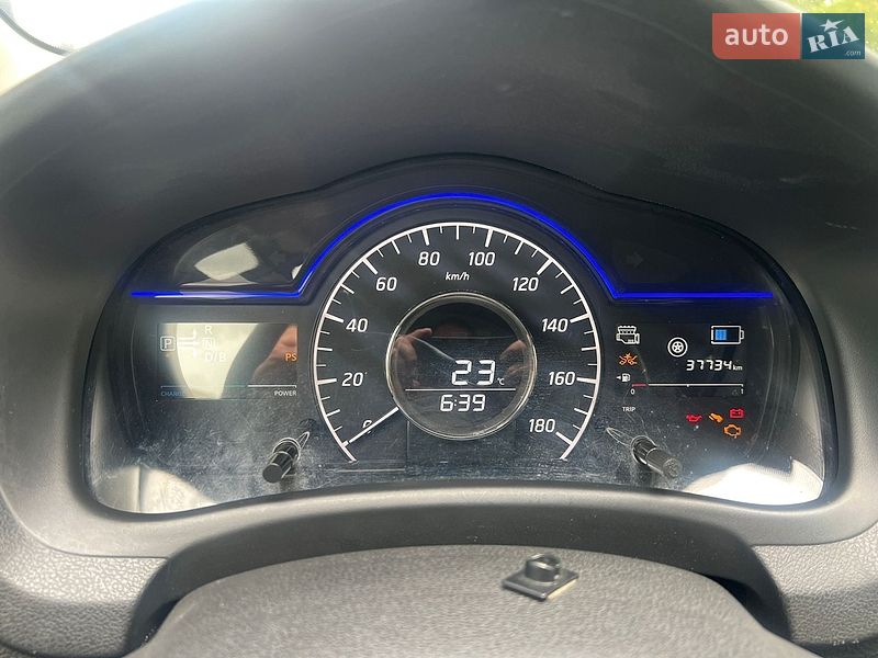 Хэтчбек Nissan Note 2018 в Киеве