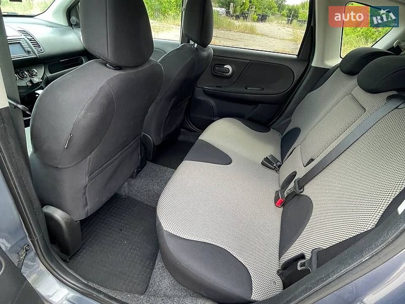 Хетчбек Nissan Note 2011 в Кропивницькому фото 14 Хетчбек Nissan Note 2011 в Кропивницькому