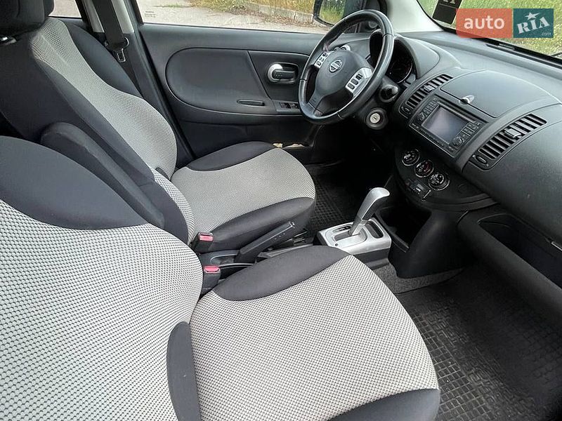 Хетчбек Nissan Note 2011 в Кропивницькому фото 21 Хетчбек Nissan Note 2011 в Кропивницькому