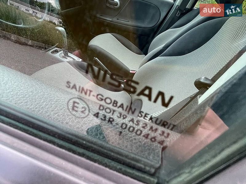 Хэтчбек Nissan Note 2011 в Кропивницком