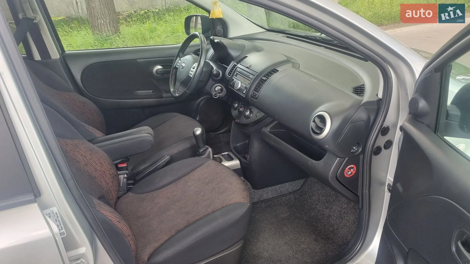 2010 Nissan Note - мініатюра 27
