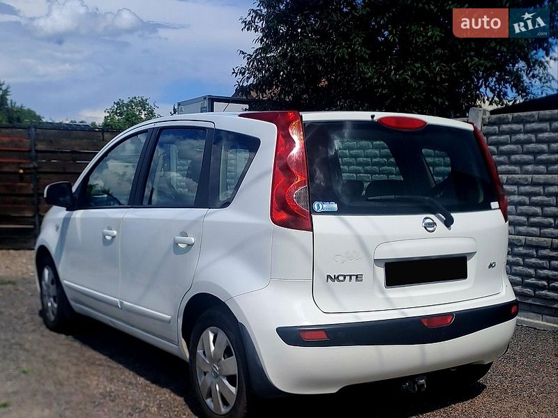 Хетчбек Nissan Note 2006 в Золотоноші